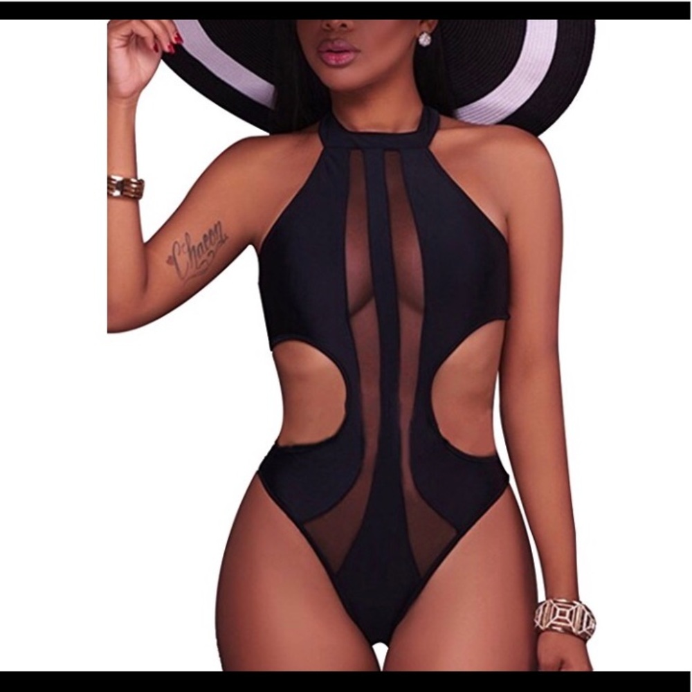 One peice bathing suit